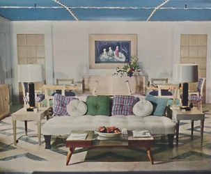 Sala de visitas multifacetada, 1942