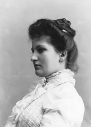 Alma Schindler, socialite e compositor austríaco, c1900