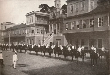 Na sede da polícia militar, 1914