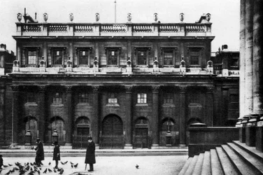 Bank, Londres, 1926-1927