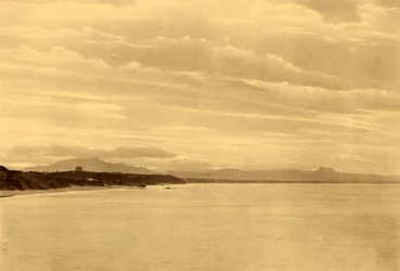 Biarritz - O Chaine des Pyrenees, c1930.