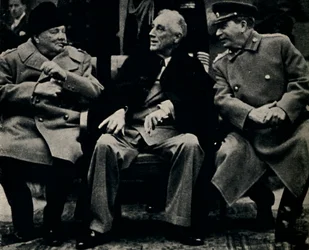 Conferência das Três Grandes na Crimeia, fevereiro de 1945.