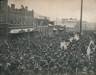 Comando Boer passando pela Segunda Guerra Transvaal de Joanesburgo, c1900.