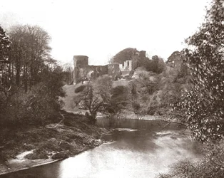 Castelo de Bothwell, Lanarkshire sul, Escócia, 1894.