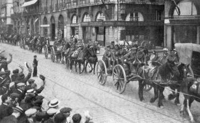 Artilharia britânica de cavalo desenhado em Rouen, França, agosto de 1914, 1926