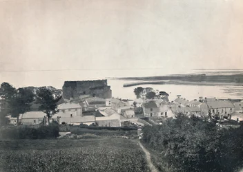 Carlingford - mostrando as ruínas do castelo de Carlingford, 1895