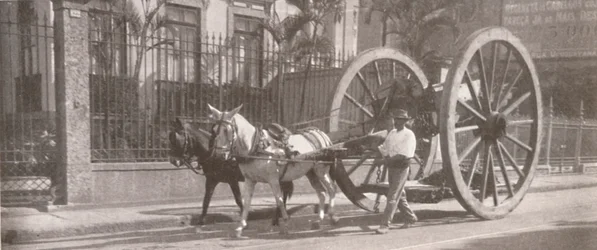 Transporte de mercadorias pesadas sob e não acima do eixo, 1914