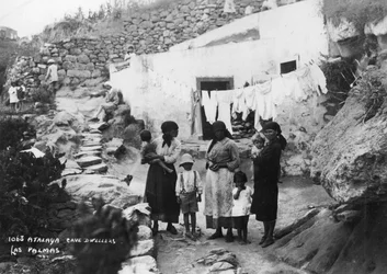 Moradores de cavernas, Atalaya, Las Palmas, Gran Canaria, Ilhas Canarias, Espanha, c1920s-c1930s