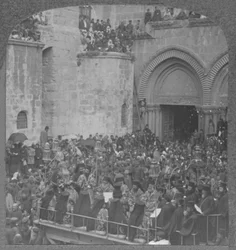 Cerimônia de lavar os pés dos discípulos na Igreja do Santo Sepulcro, c1900