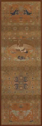 Cobertura de cadeira com guindaste, leões, dragões, símbolos auspiciosos..., dinastia Qing, século XVIII.