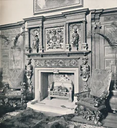 Peça de chaminé no grande salão, castelo Ashby, Northampton, 1927