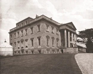 Casa de Claremont, Esher, Surrey, 1894.