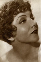 Claudette Colbert, atriz franco-americana, 1933