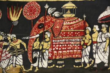 Estampa de tecido retratando a peregrinação da relíquia sagrada de Buda em Kandy, Sri Lanka Paris França