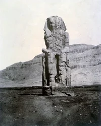 Colossos de Memnon, Tebas, Egito, 1852