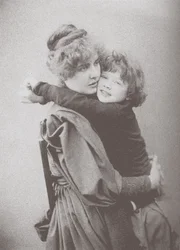 Constance Wilde com o filho Cyril