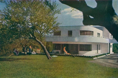Casa Contempora, 1935