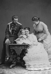 Conde Sergei Sheremetev e Condessa Ekaterina Sheremeteva e família, década de 1870