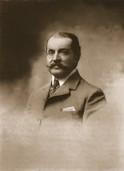 Conde de Lastours, 1911.