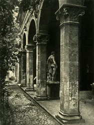 Pátio do Palazzetto Veneza, Roma, Itália, 1908.