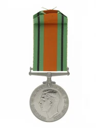 Medalha de Defesa 1939-45 (níquel & seda)
