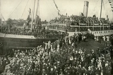 Partida do Victorian BC Contingent, c1914, 1919.
