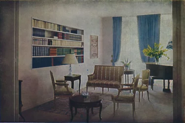 Sala de estar projetada por André Dumuys, que fica ao lado da sala de estar, da qual pode ser separada