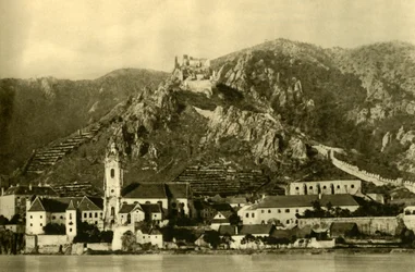 Dürnstein, Wachau, Baixa Áustria, c1935.