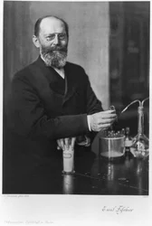 Emil Fischer, químico orgânico alemão, 1904