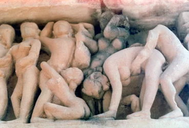 Escultura Erótica, Khajuraho, Índia. c950-1050. século 20