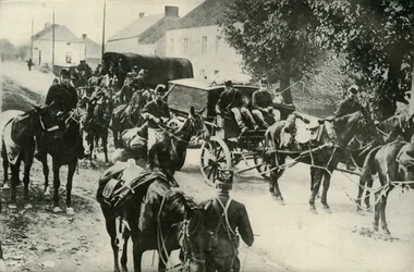 Alimento para os defensores de Liége, 1919.