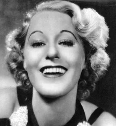 Grace Moore, soprano de ópera americana e actriz da Broadway e de cinema, 1934-1935
