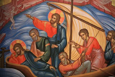 Ícone ortodoxo grego representando Jesus (mostrado duas vezes) e seus apóstolos no Lago Tiberíades Tessalônica Grécia