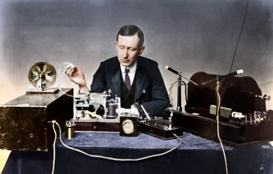 Guglielmo Marconi 1874-1937, físico italiano e pioneiro da rádio