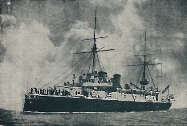 HMS Austrália, 1900