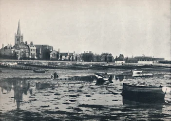 Harwich - a praia na maré baixa, 1895