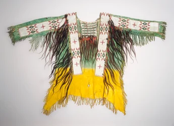 Ocultar camisa, c. 1890
