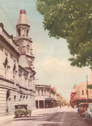 Rua principal, Fremantle, c1947.