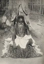 Ônibus Hindu Asket, 1926