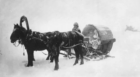 Trenó puxado a cavalo kibitka, Sibéria, Rússia, década de 1890