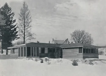 Casa em Madison, Wisconsin. Por William Kaeser, 1942