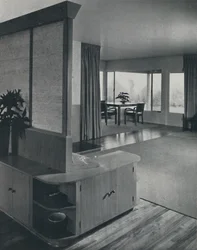 Casa em Pomona, Califórnia ... olhando pela sala, 1942.