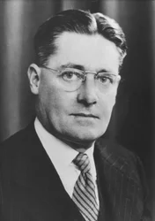Howard Walter Florey, patologista australiano, c1945