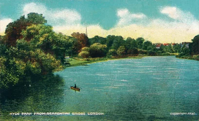 Hyde Park da ponte serpentina, Londres, c1910.