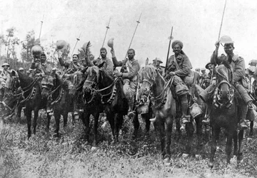 Cavalaria indiana após seu ataque, Somme, França, Primeira Guerra Mundial, 14 de julho de 1916, c1920