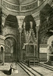 Interior da Catedral de Spalatro Anteriormente Templo do Palácio de Diocleciano, 1890.