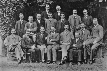 JJ Thomson, físico nuclear britânico, 1898