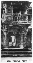 Forte do templo Jain, Ahmedabad, Índia, c1925