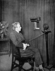 John Logie Baird 1888-1946, engenheiro elétrico escocês e pioneiro da televisão, década de 1920