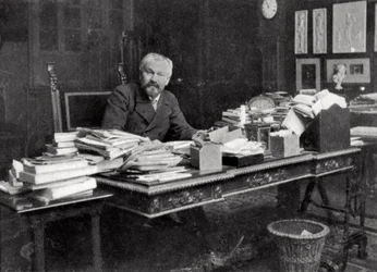 Jules Lemaitre, dramaturgo e crítico francês, 1908
